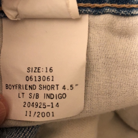 Tommy Hilfiger 4.5” Boyfriend Shorts Size 16 - Picture 9 of 15